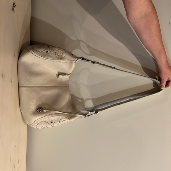 Off-white Brighton leather shoulder bag with silver stud detail - Picture 13 of 15